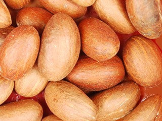 La petite Cola ou "Bitter Cola" ou encore Garcinia kola